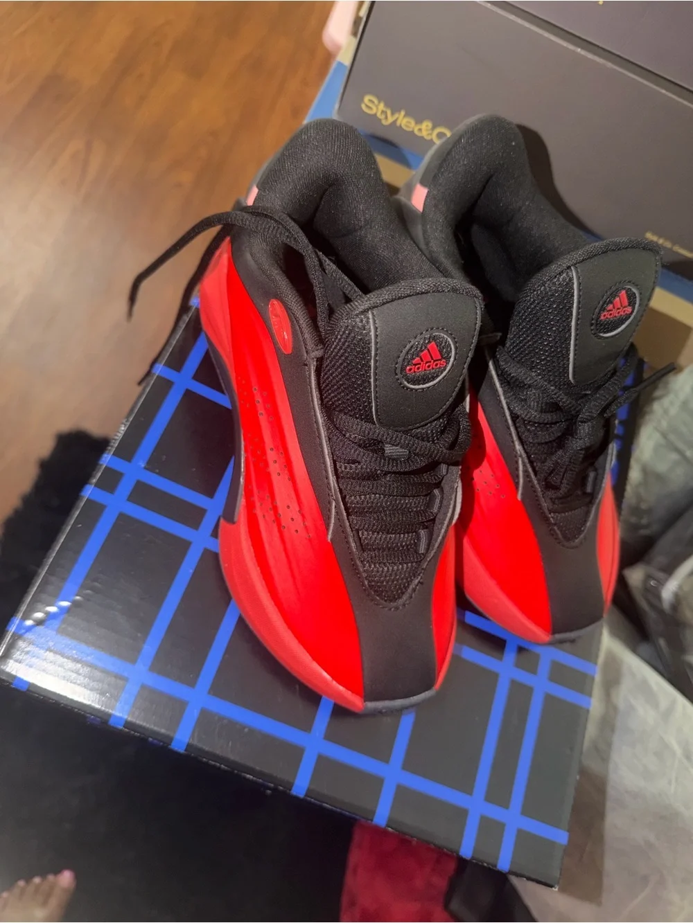 adidas bold red